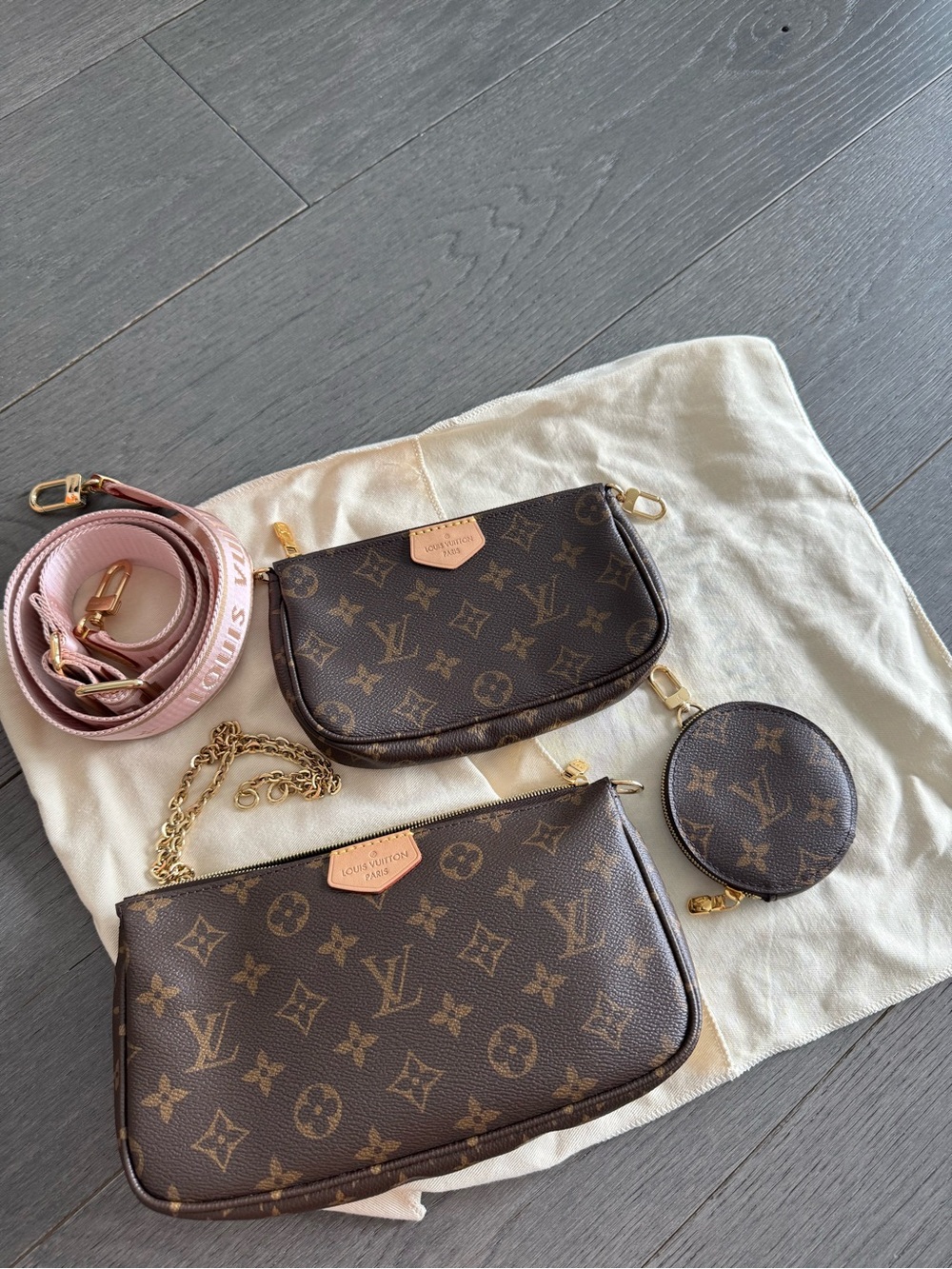 Louis Vuitton Multi Pochette Accessoires